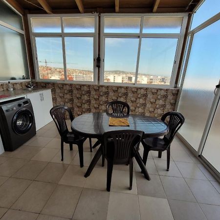Elegant 2-Bedroom Tangiers City Appartment With Beautiful Terrace Exterior photo